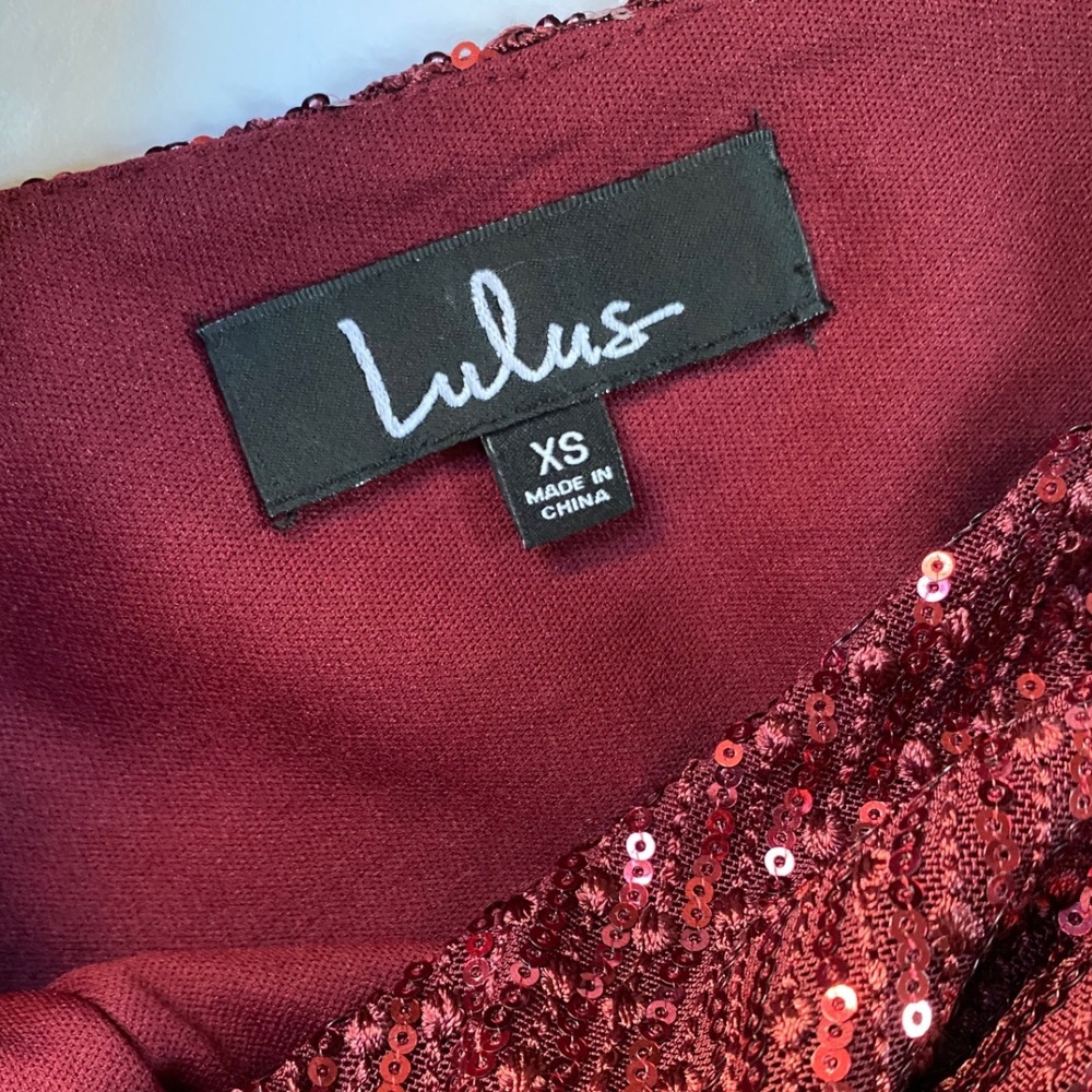 LULUS Catching Compliments Burgundy Sequin Maxi Dress Holiday Glam XS -NWT - Picture 13 of 16